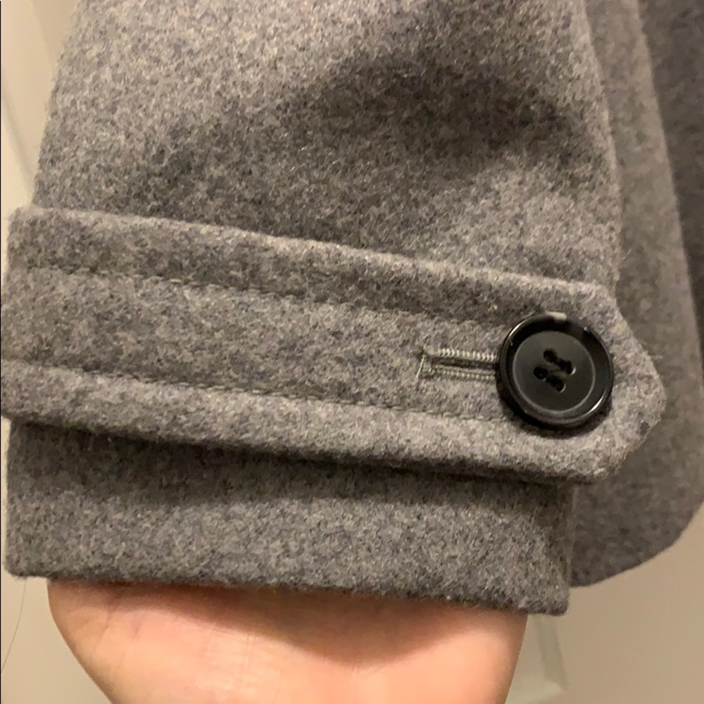 Wool coat - Picture 4 of 9
